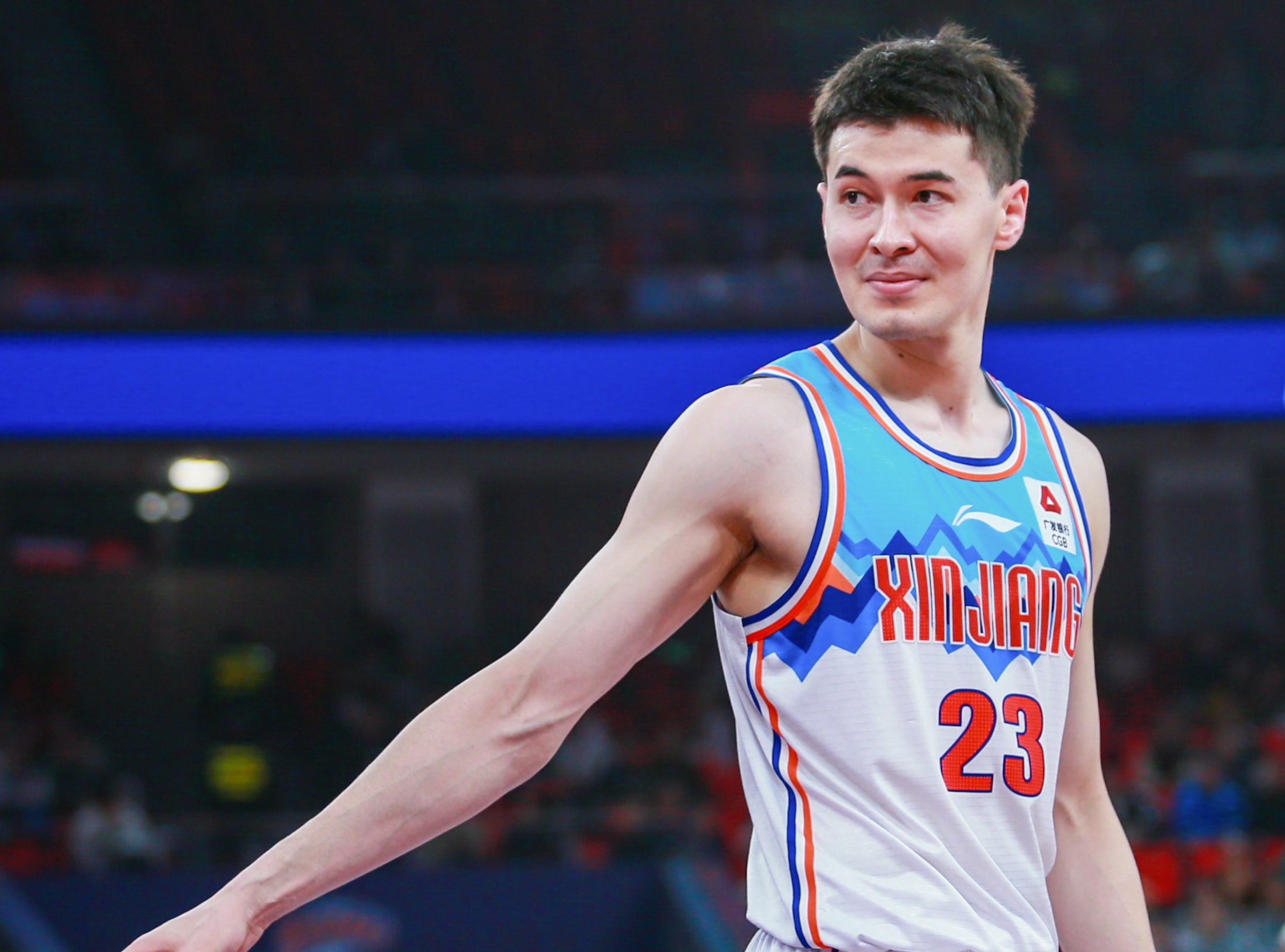 电竞竞猜-包含转折点法兰克福复出首秀，CBA常规赛今晨攻防权衡，更衣室稳定，训练强度明显提升的词条